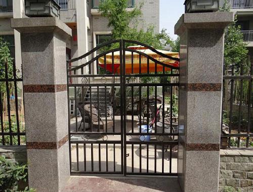 洛陽鐵藝大門-案例